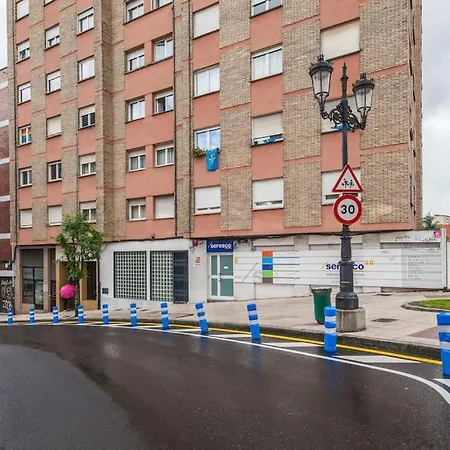 Modern In With Views Apartamento