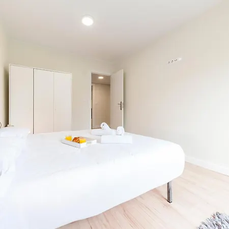 Modern In With Views * اوفيدو