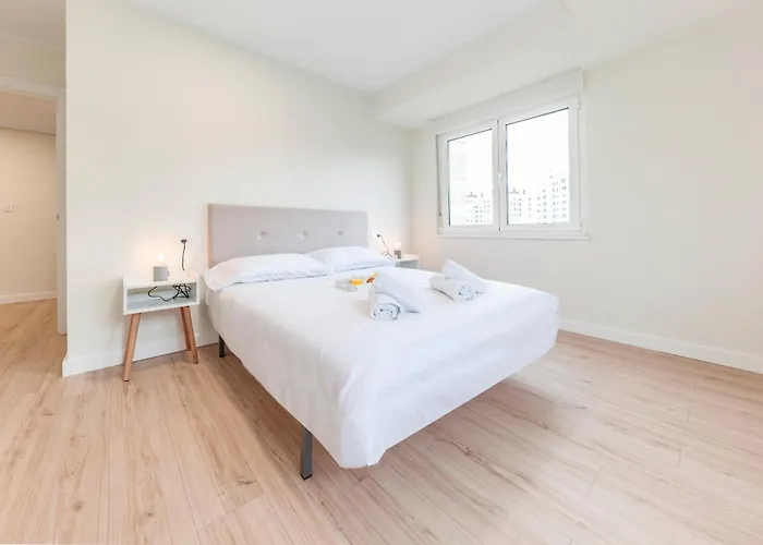 شقة Modern In With Views *